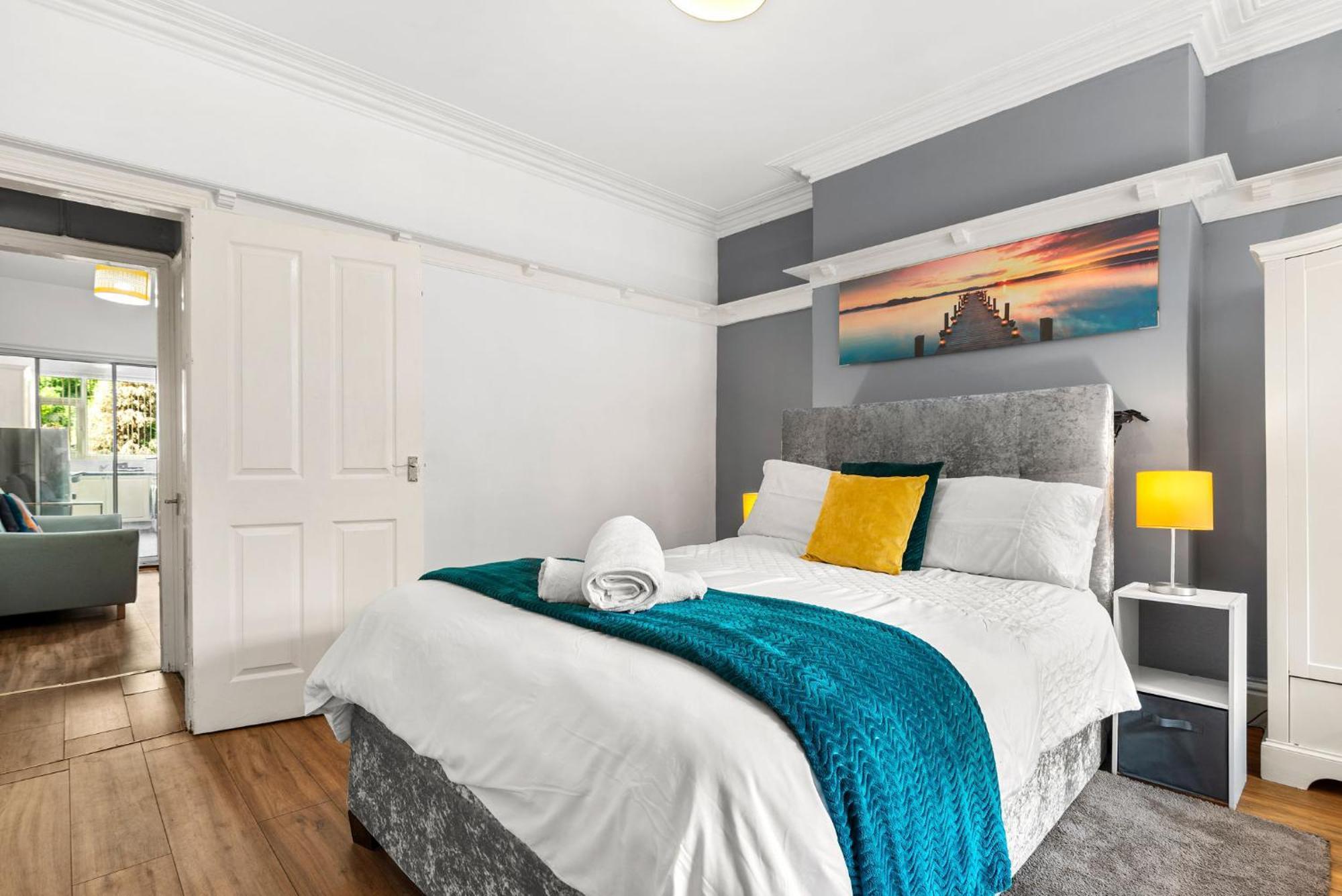 Hilltop Place Suites Near Meadowhall Шеффілд Екстер'єр фото